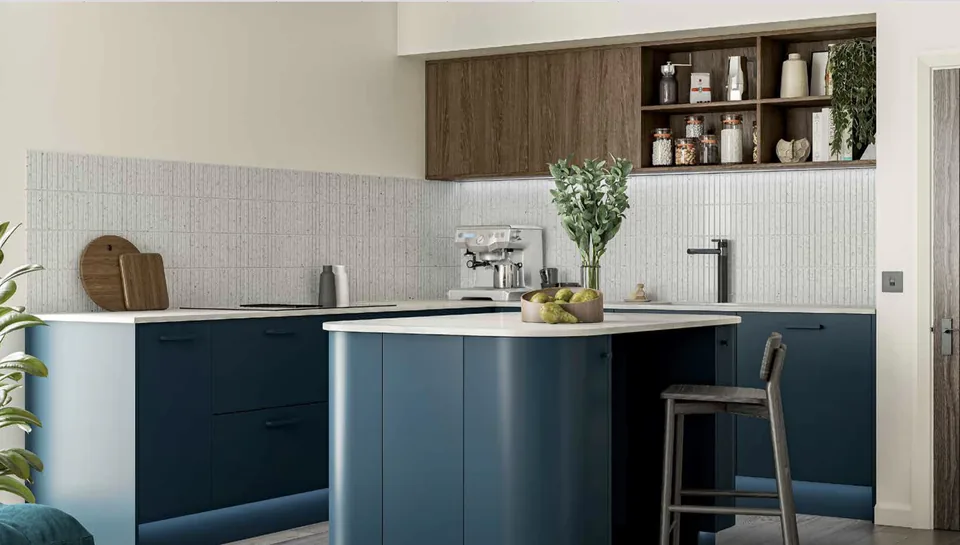 The Oliver Range, with a curved island in Hartforth Blue